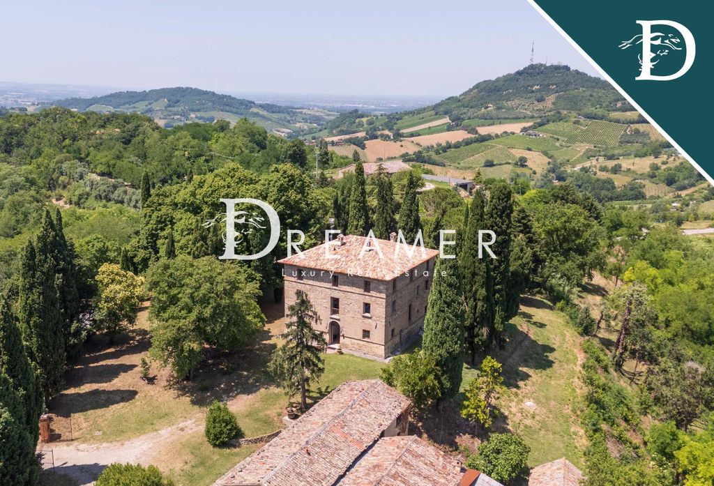 Villa Bertinoro, Italia, 650 m² - imagen 1
