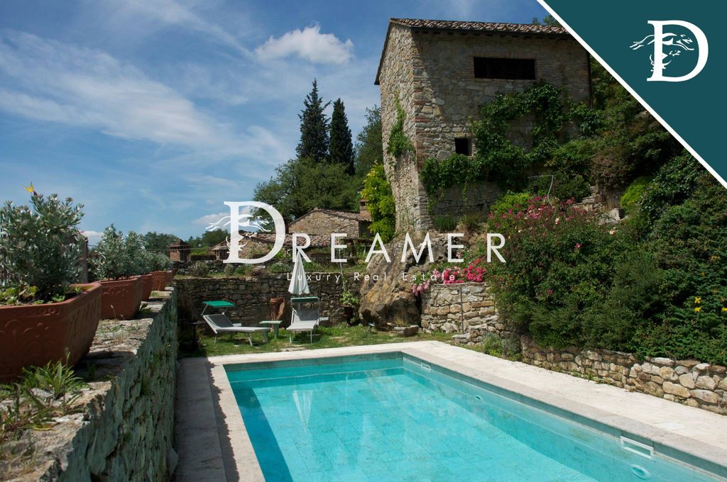 Casa en Castellina in Chianti, Italia, 600 m² - imagen 1