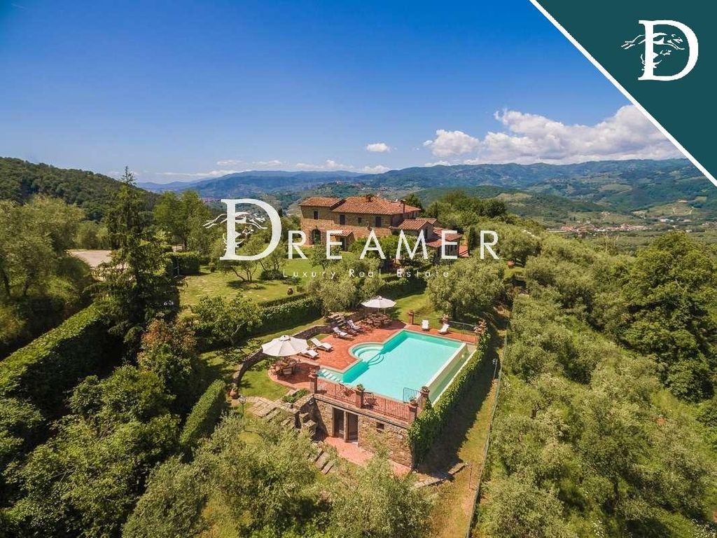 Villa Monsummano Terme, Italia, 5 800 m² - foto 1