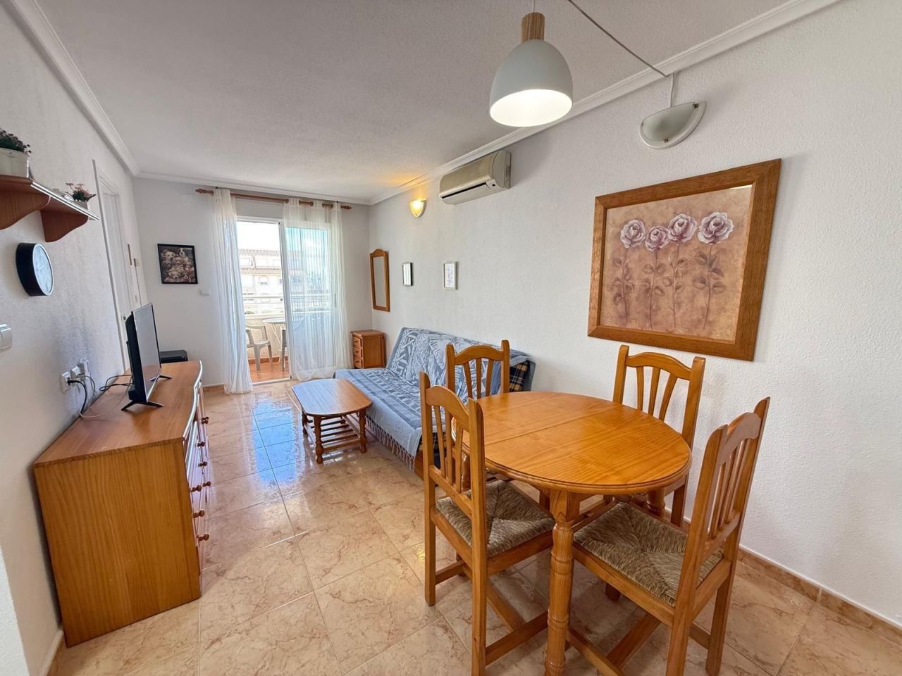 Flat in Torrevieja, Spain, 49 m² - picture 4