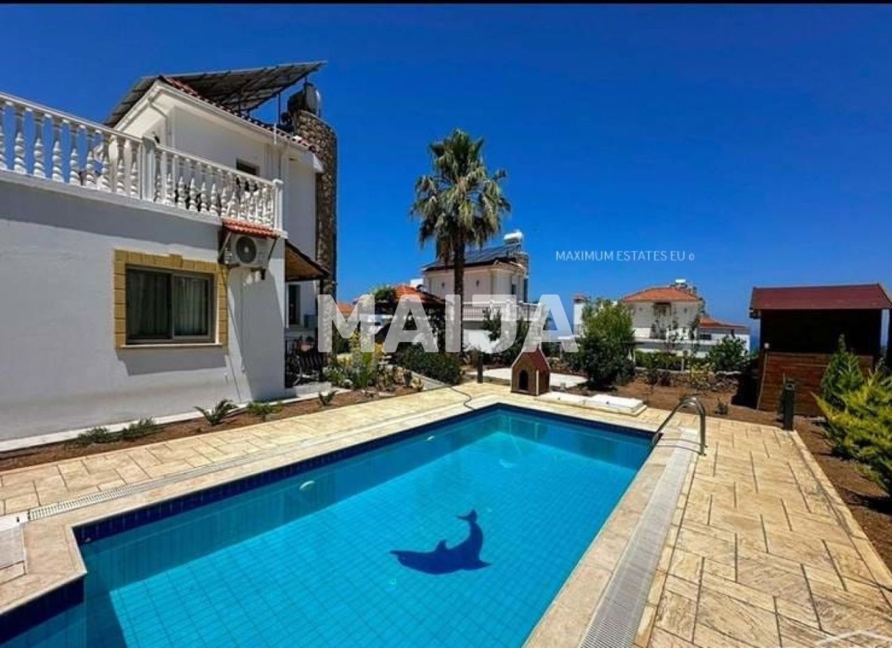 Villa a Kyrenia, Cipro, 120 m² - foto 1