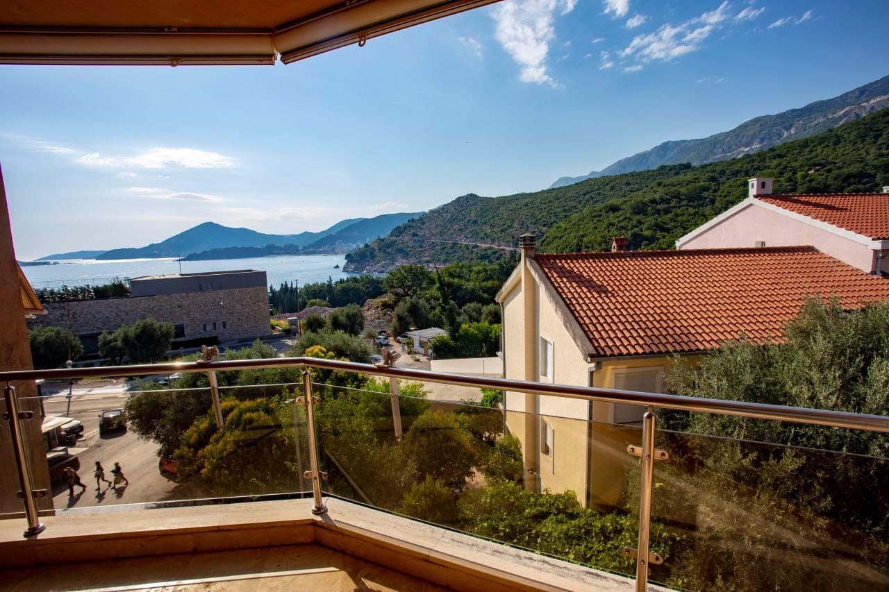 Appartement à Budva, Monténégro, 57 m² - image 1