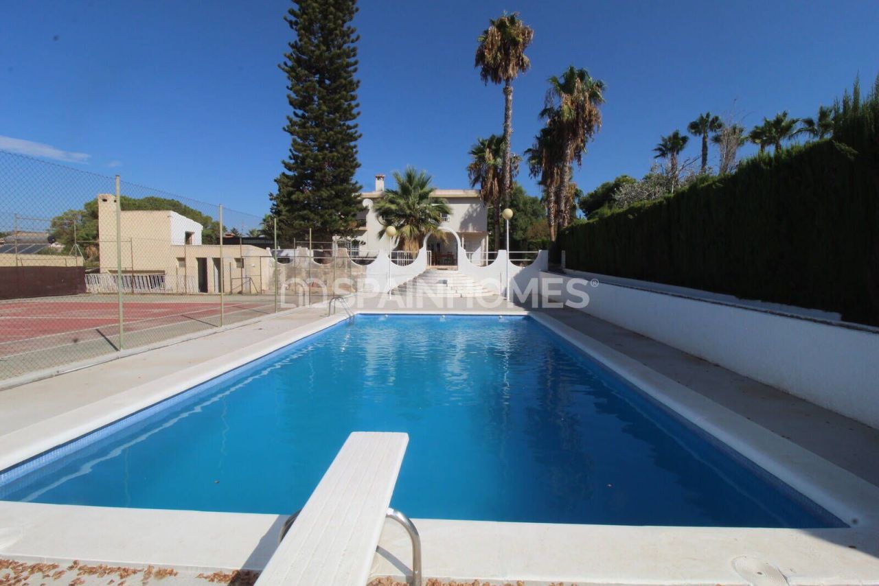 Villa a Elche, Spagna, 203 m² - foto 5