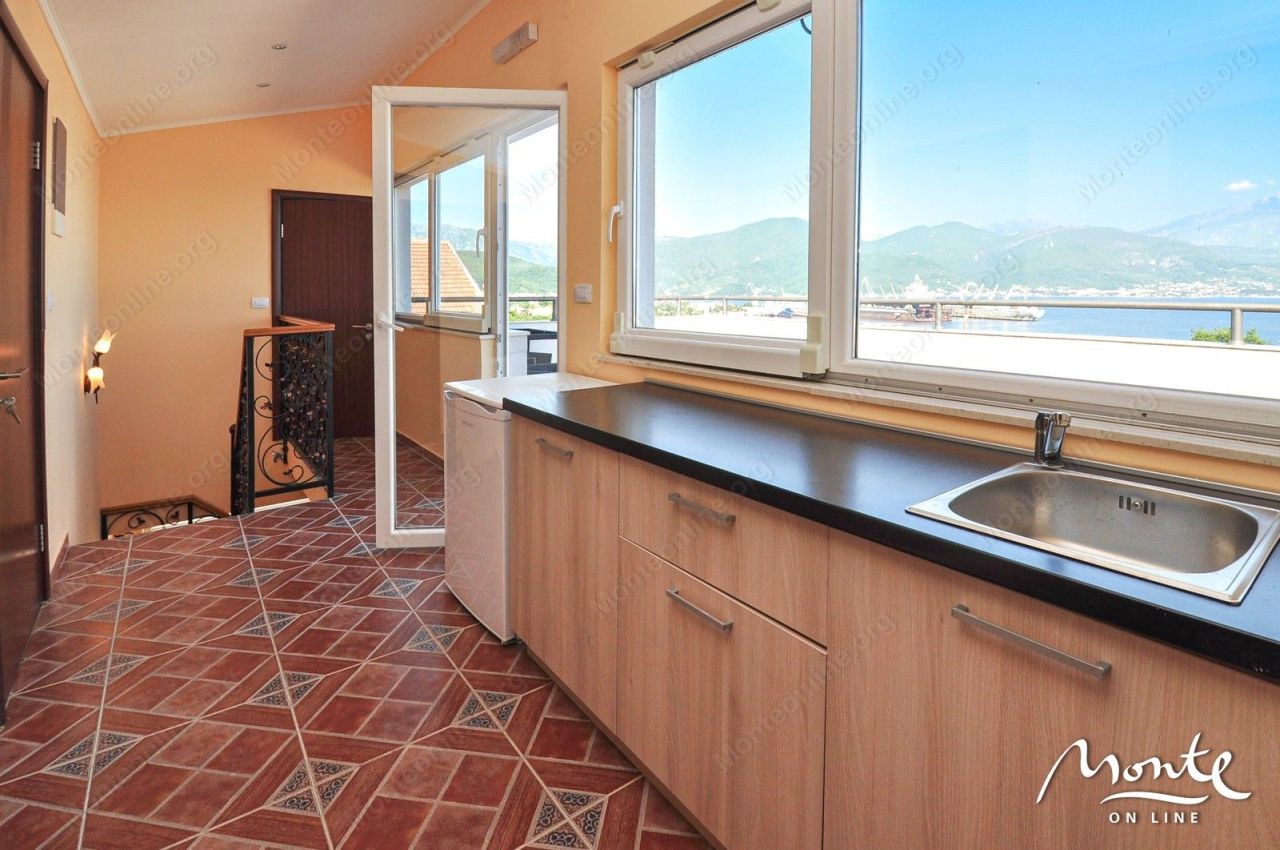 Villa a Bijela, Montenegro, 260 m² - foto 2