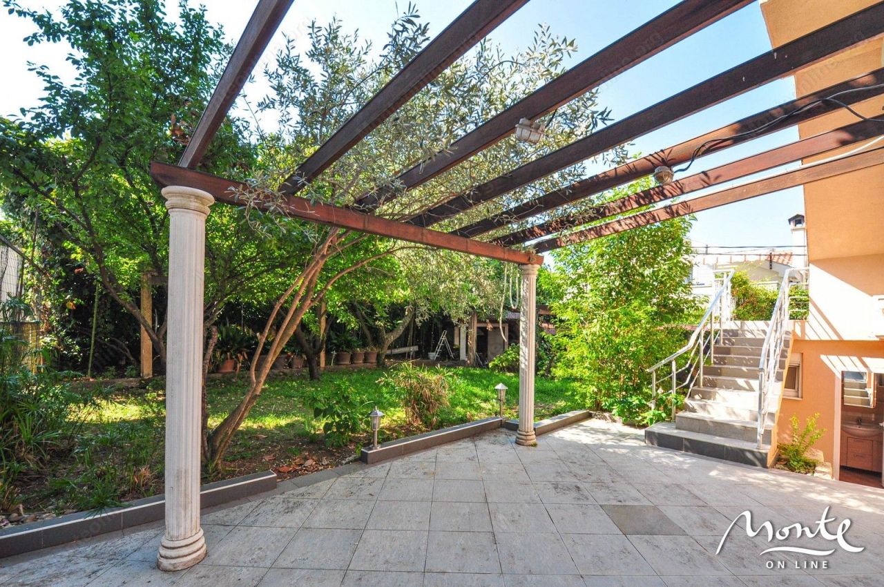 Investitionsprojekt in Tivat, Montenegro, 220 m² - Foto 3