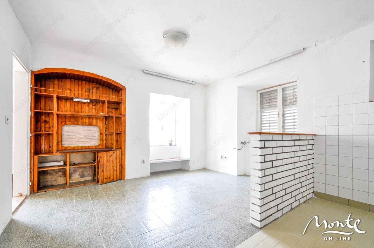 Villa en Lepetani, Montenegro, 90 m² - imagen 3