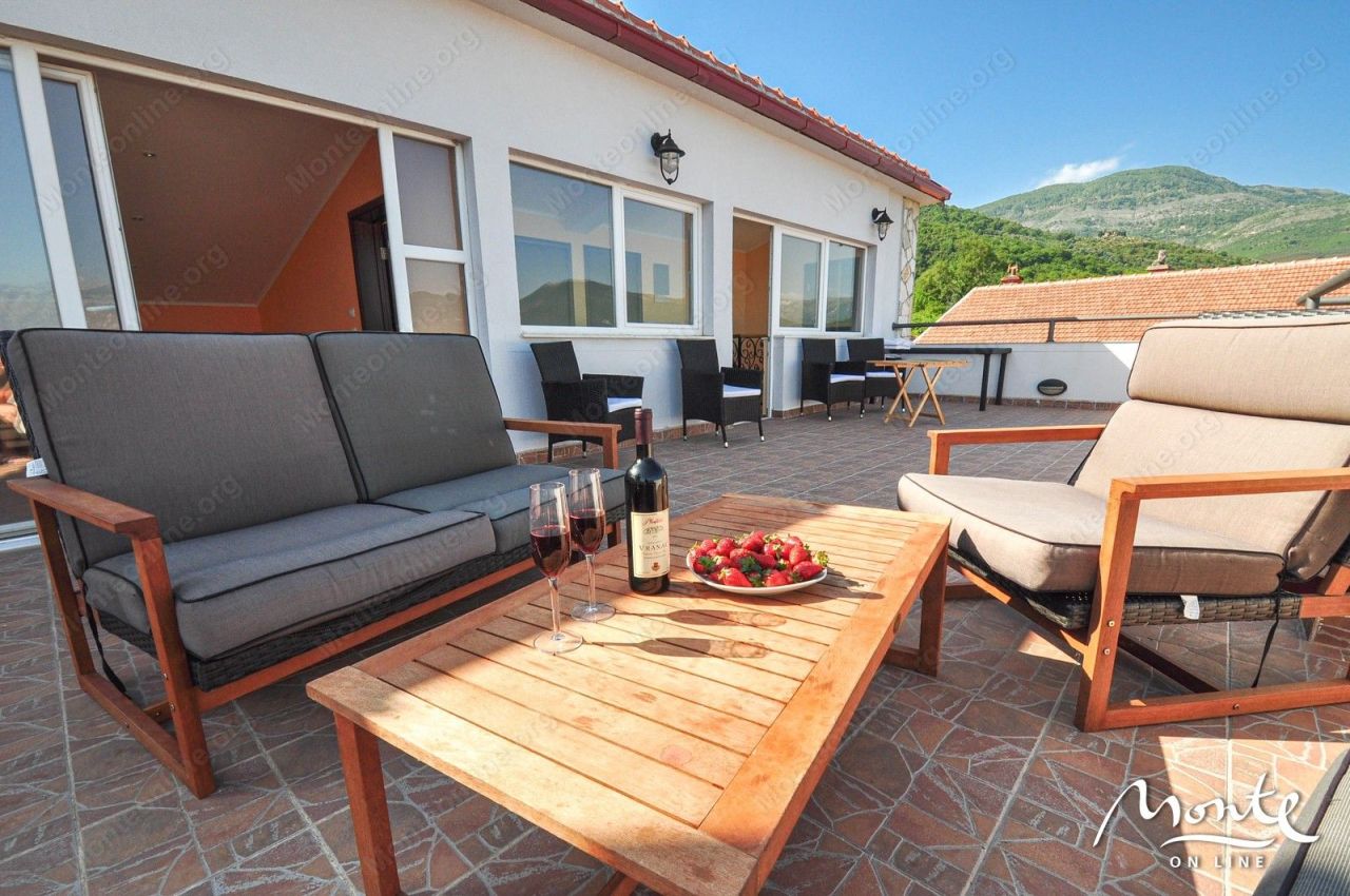 Villa a Bijela, Montenegro, 260 m² - foto 4