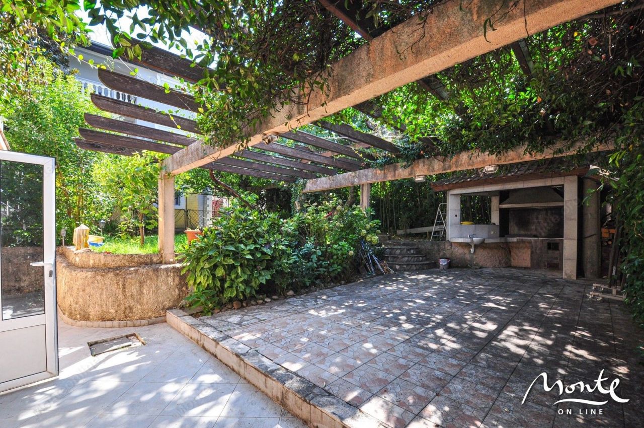 Investitionsprojekt in Tivat, Montenegro, 220 m² - Foto 5