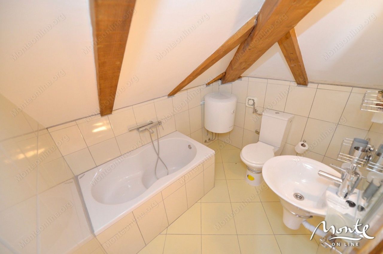 Hotel in Prkanj, Montenegro, 222 m² - Foto 5