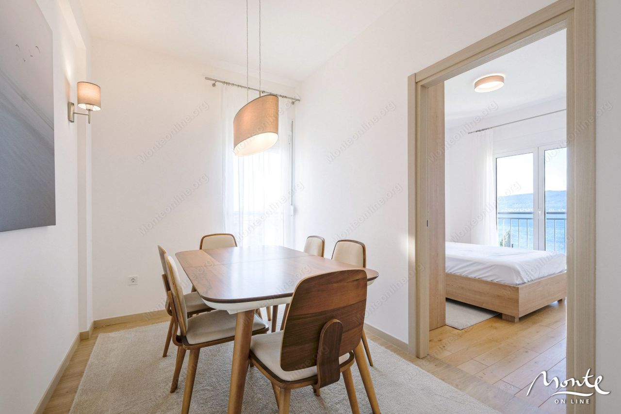 Apartment in Tivat, Montenegro, 66 m² - picture 5