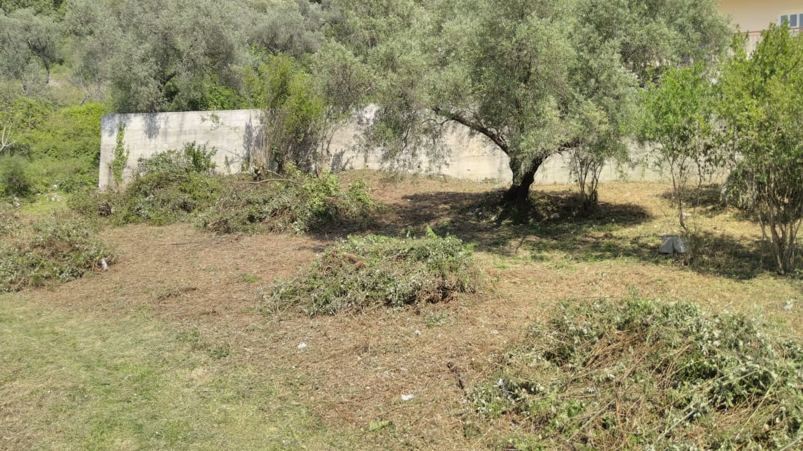 Terrain à Tivat, Monténégro, 2 145 m² - image 5