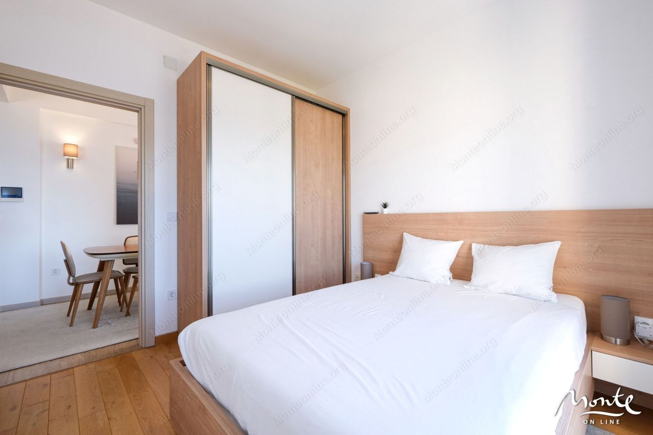 Apartment in Tivat, Montenegro, 66 m² - picture 7