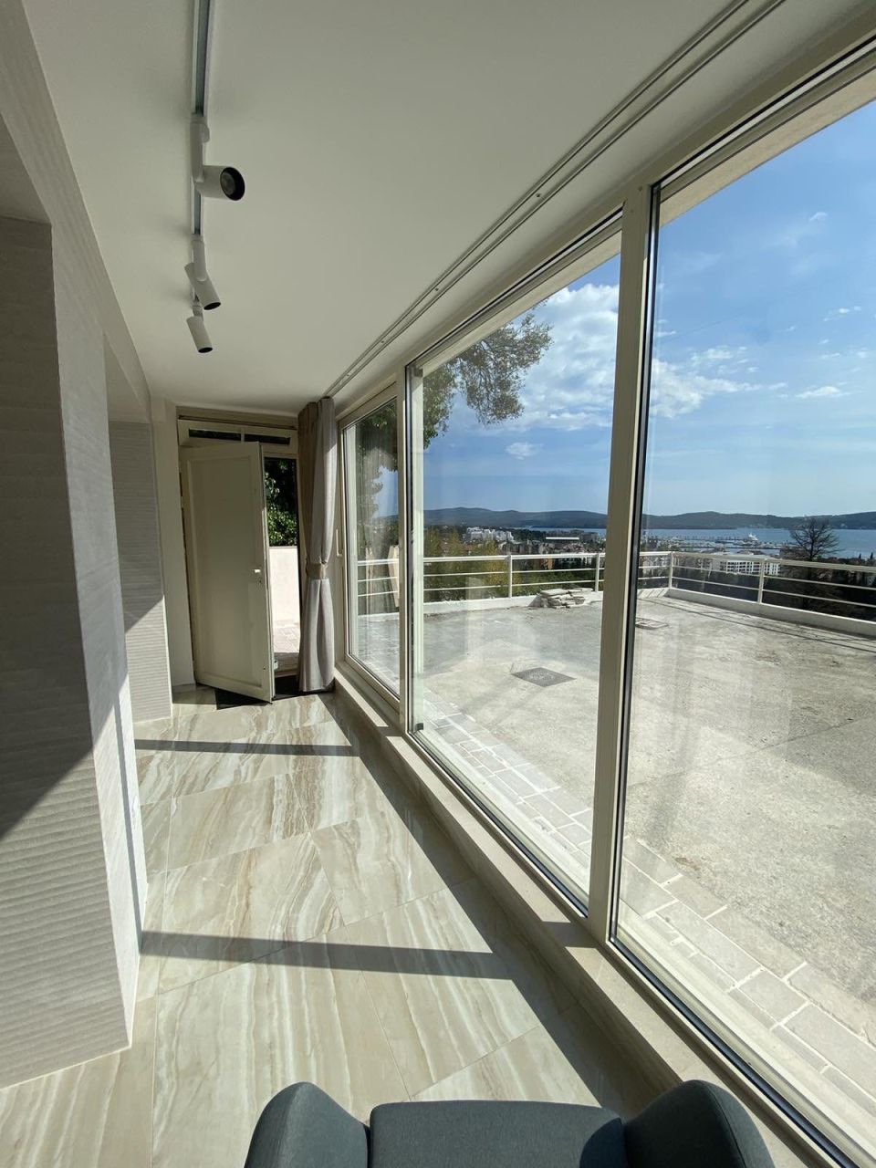 Appartement à Tivat, Monténégro, 44 m² - image 7