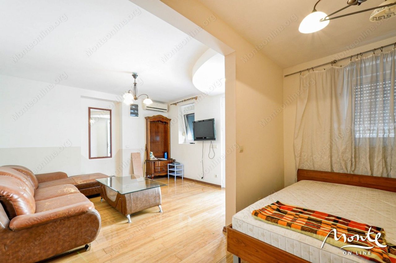 Investitionsprojekt in Tivat, Montenegro, 220 m² - Foto 8