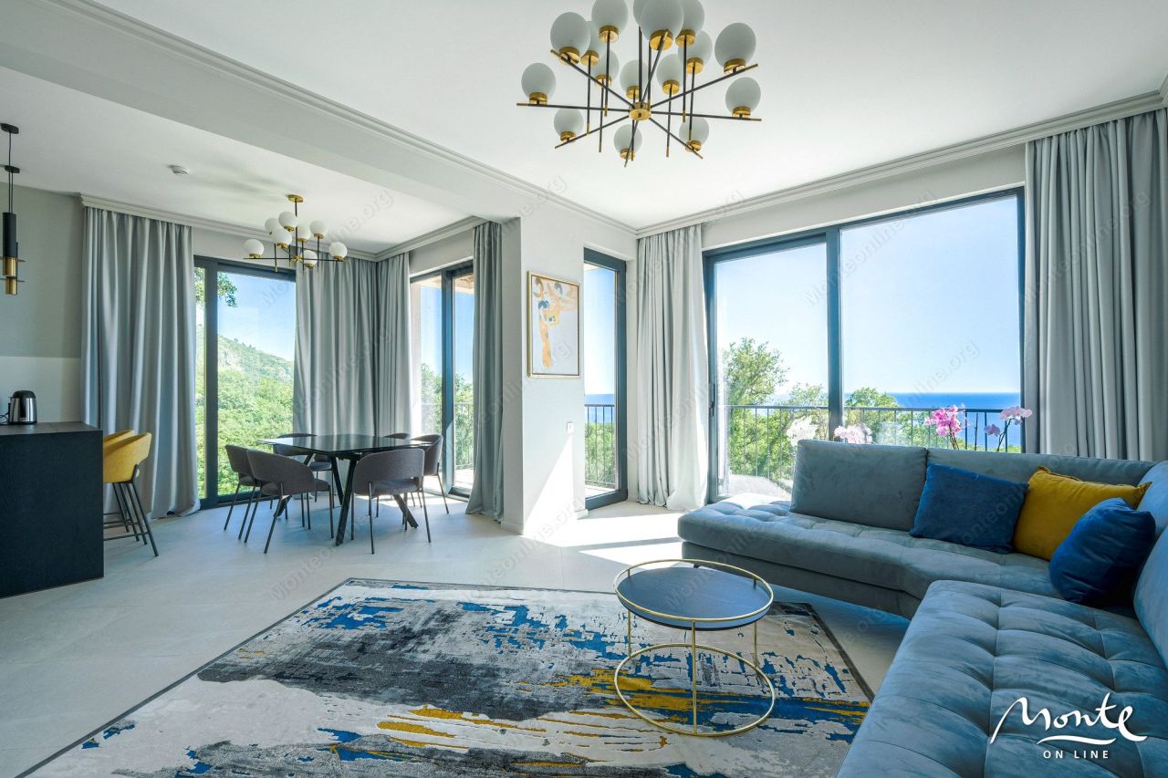 Villa en Rezevici, Montenegro, 220 m² - imagen 8