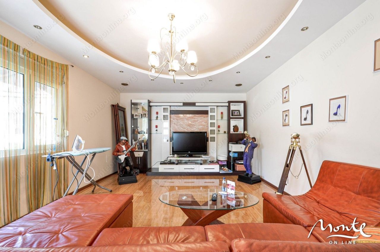 Investitionsprojekt in Tivat, Montenegro, 220 m² - Foto 10