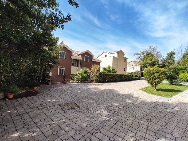 Apartamento en Dobrota, Montenegro, 82 m² - imagen 11