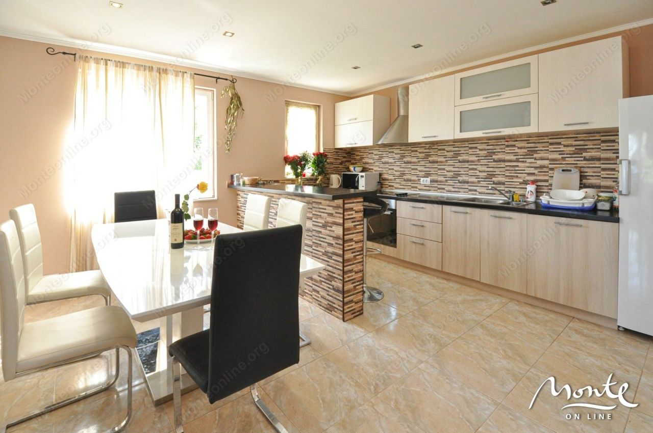 Villa a Bijela, Montenegro, 260 m² - foto 13