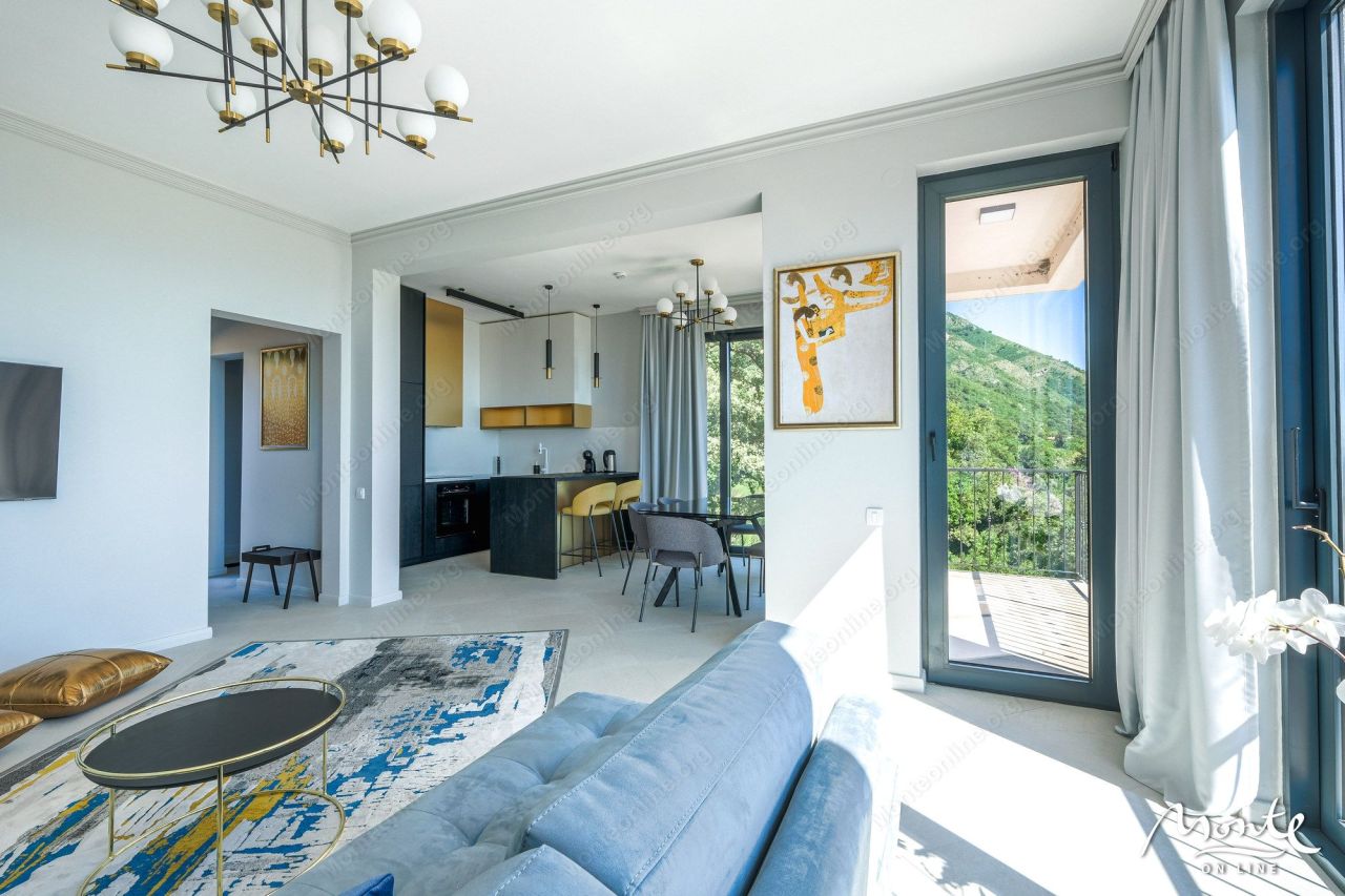 Villa en Rezevici, Montenegro, 220 m² - imagen 14