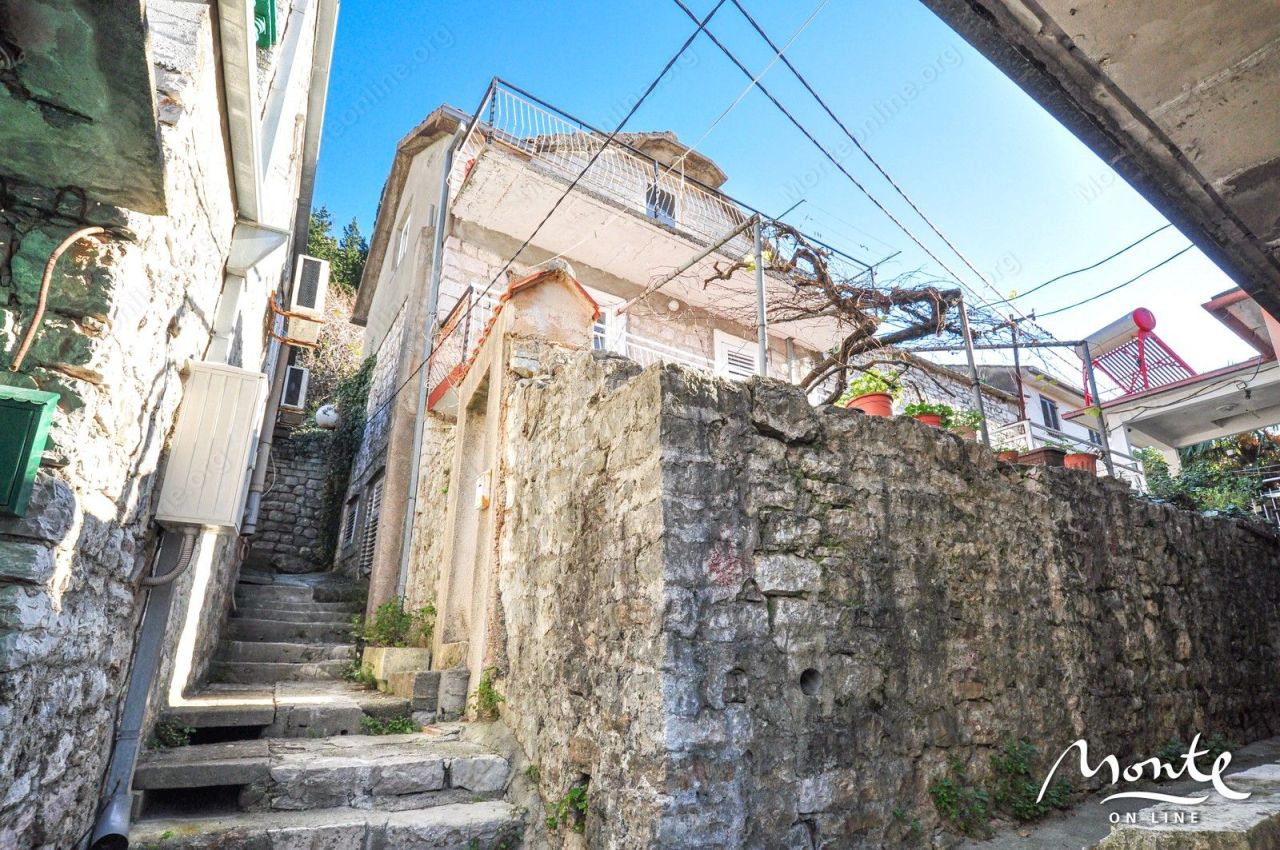 Villa en Lepetani, Montenegro, 90 m² - imagen 14