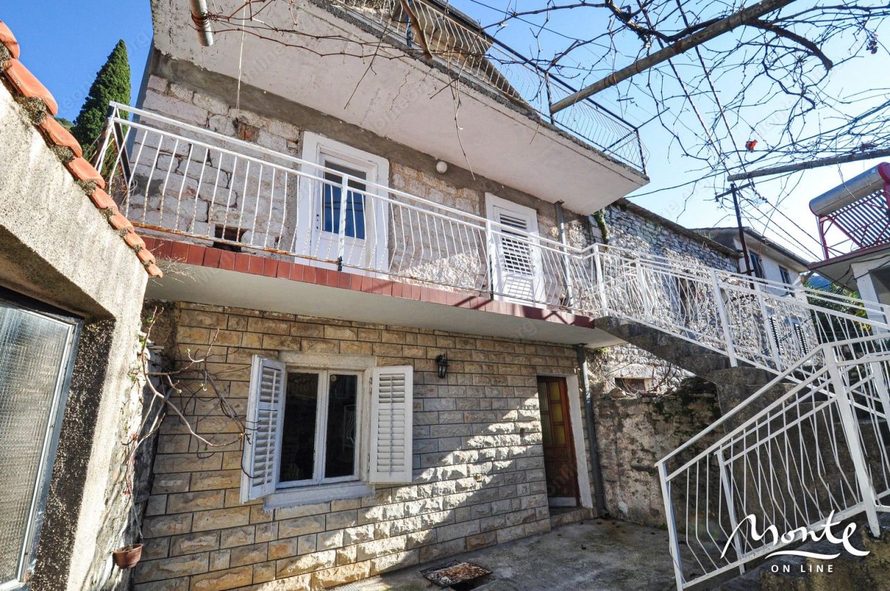 Villa en Lepetani, Montenegro, 90 m² - imagen 15