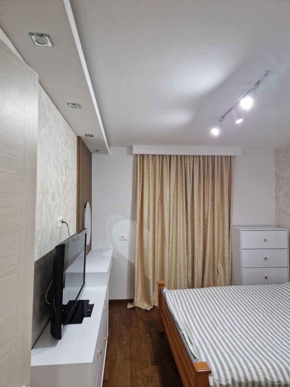 Apartment in Budva, Montenegro, 92 m² - picture 16