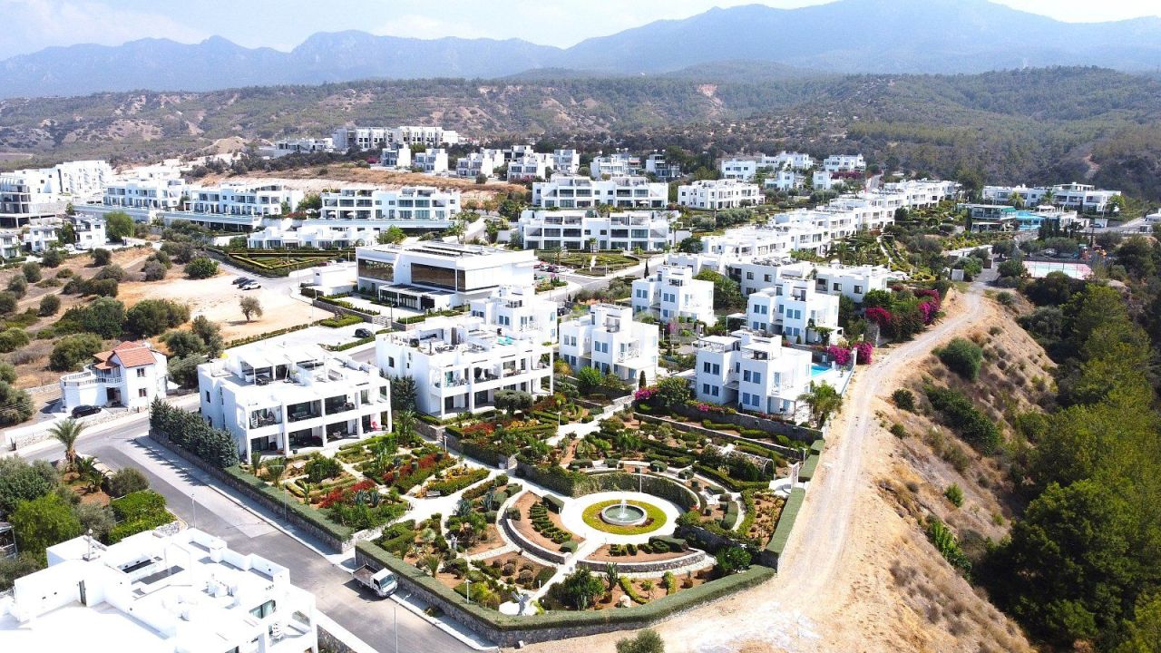 Villa in Kyrenia, Cyprus, 145 m² - picture 7