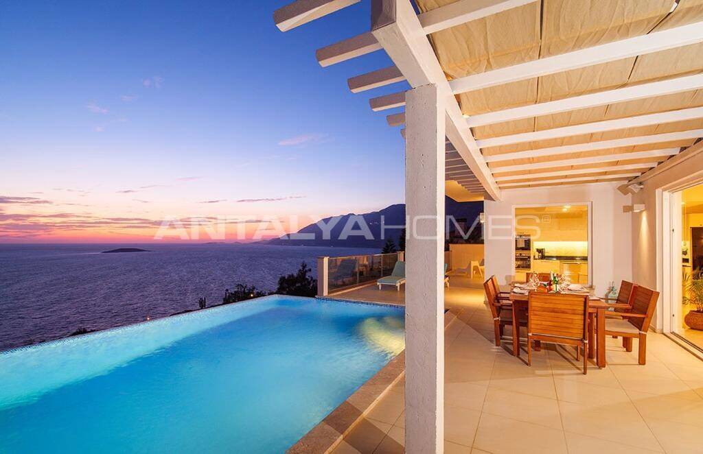 Villa en Kaş, Turquia, 330 m² - imagen 9