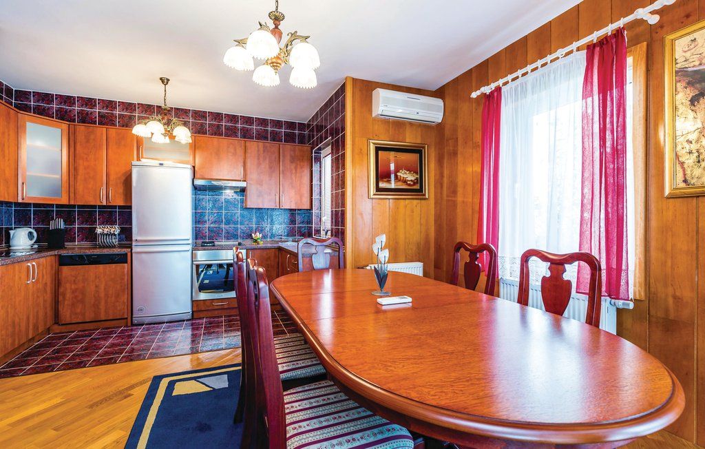 Villa a Opatija, Croazia, 489 m² - foto 7