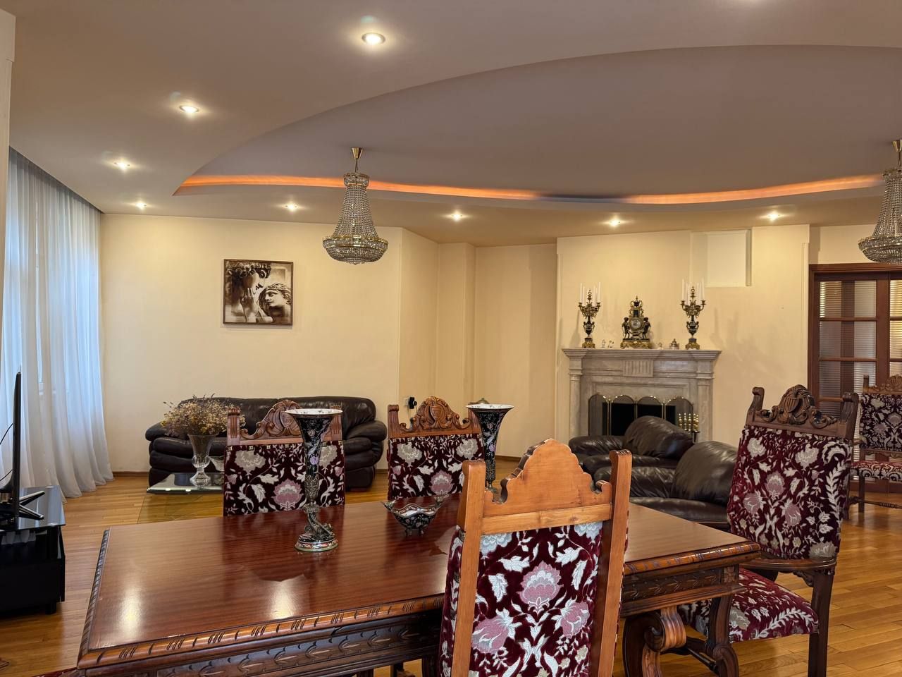 Piso en Tbilisi, Georgia, 220 m² - imagen 4