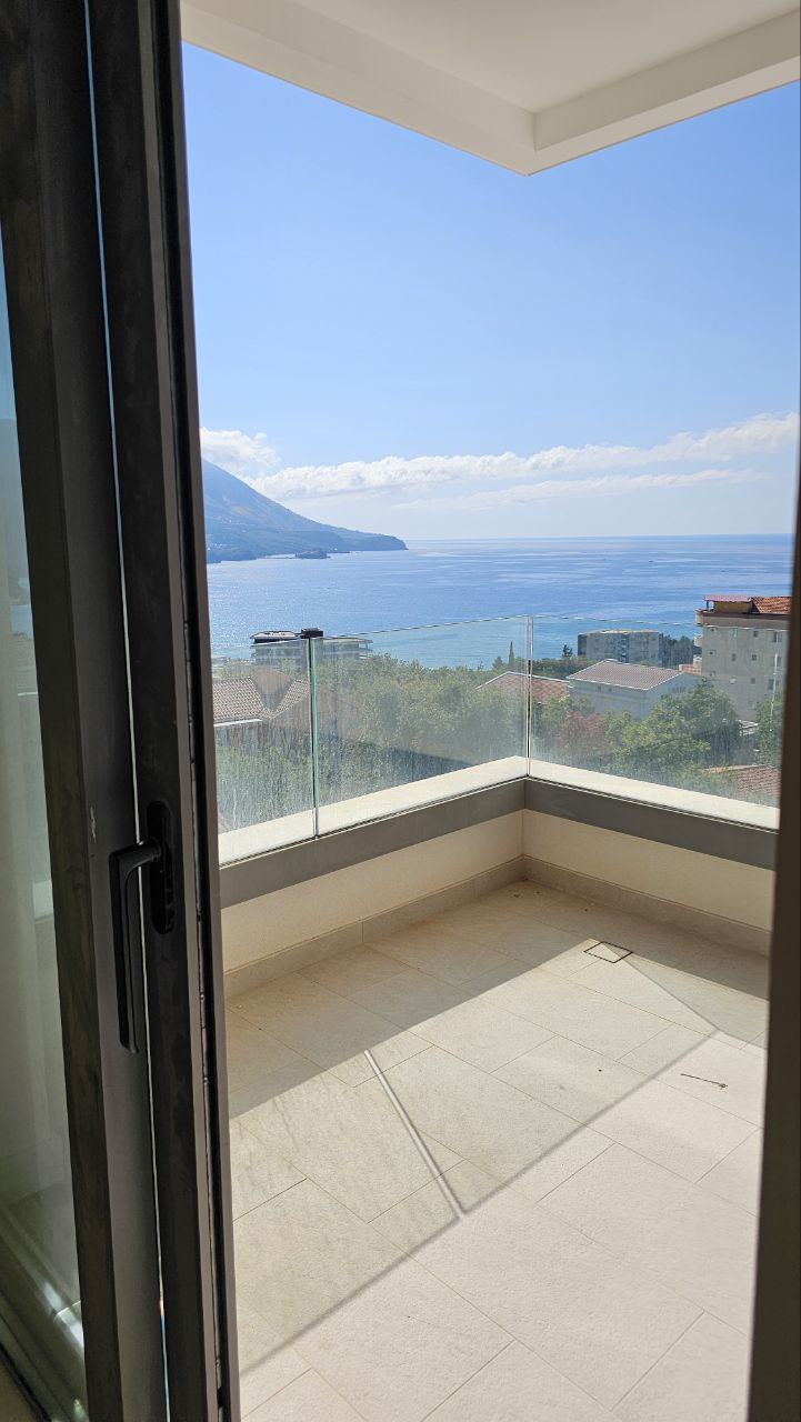 Appartement à Becici, Monténégro, 51 m² - image 1