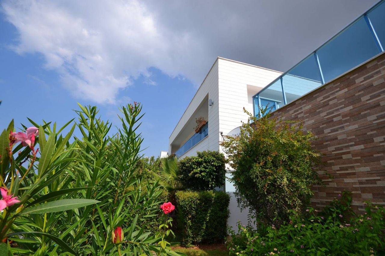 Villa à Alanya, Turquie, 350 m² - image 2