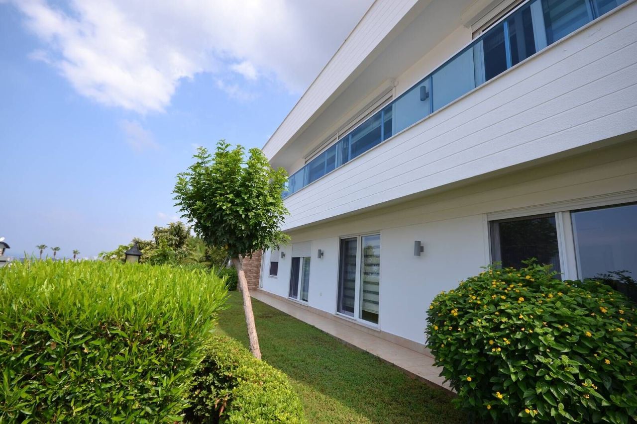 Villa en Alanya, Turquia, 350 m² - imagen 1