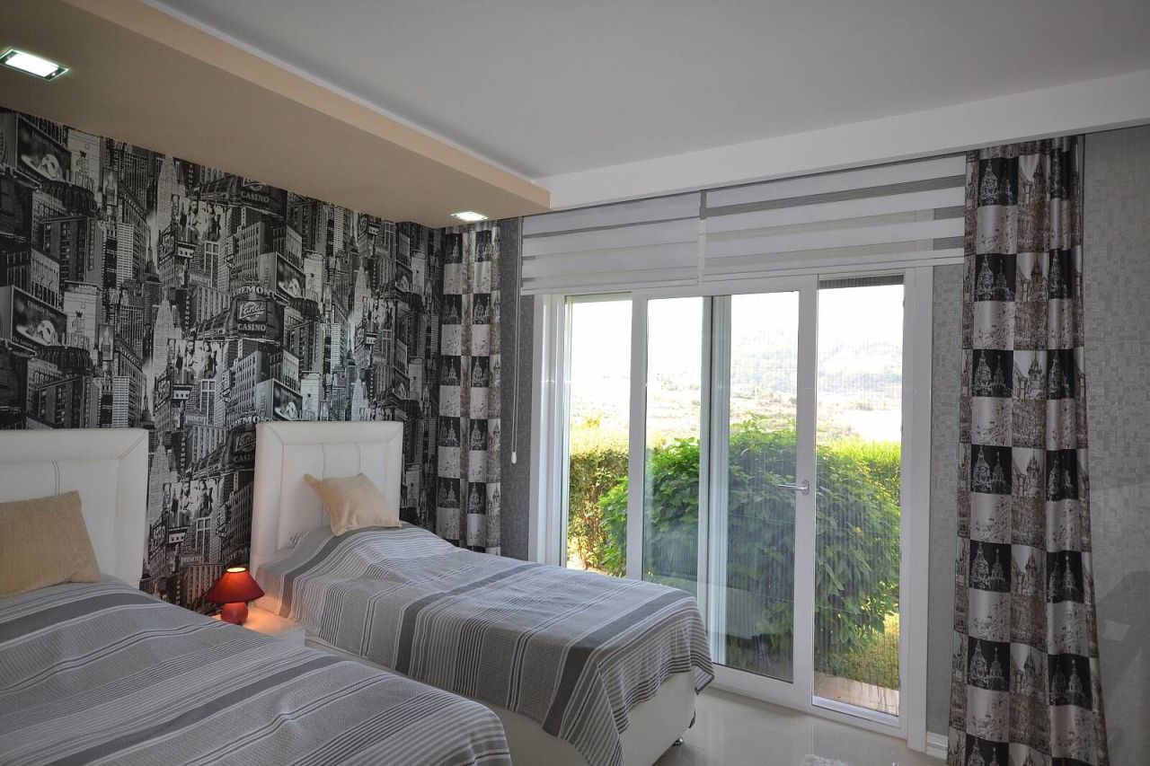 Villa à Alanya, Turquie, 350 m² - image 12