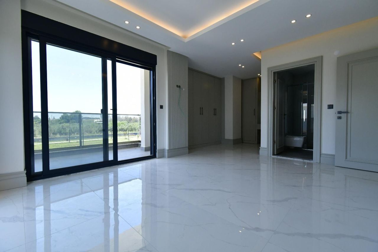 Villa en Side, Turquia, 147.22 m² - imagen 5
