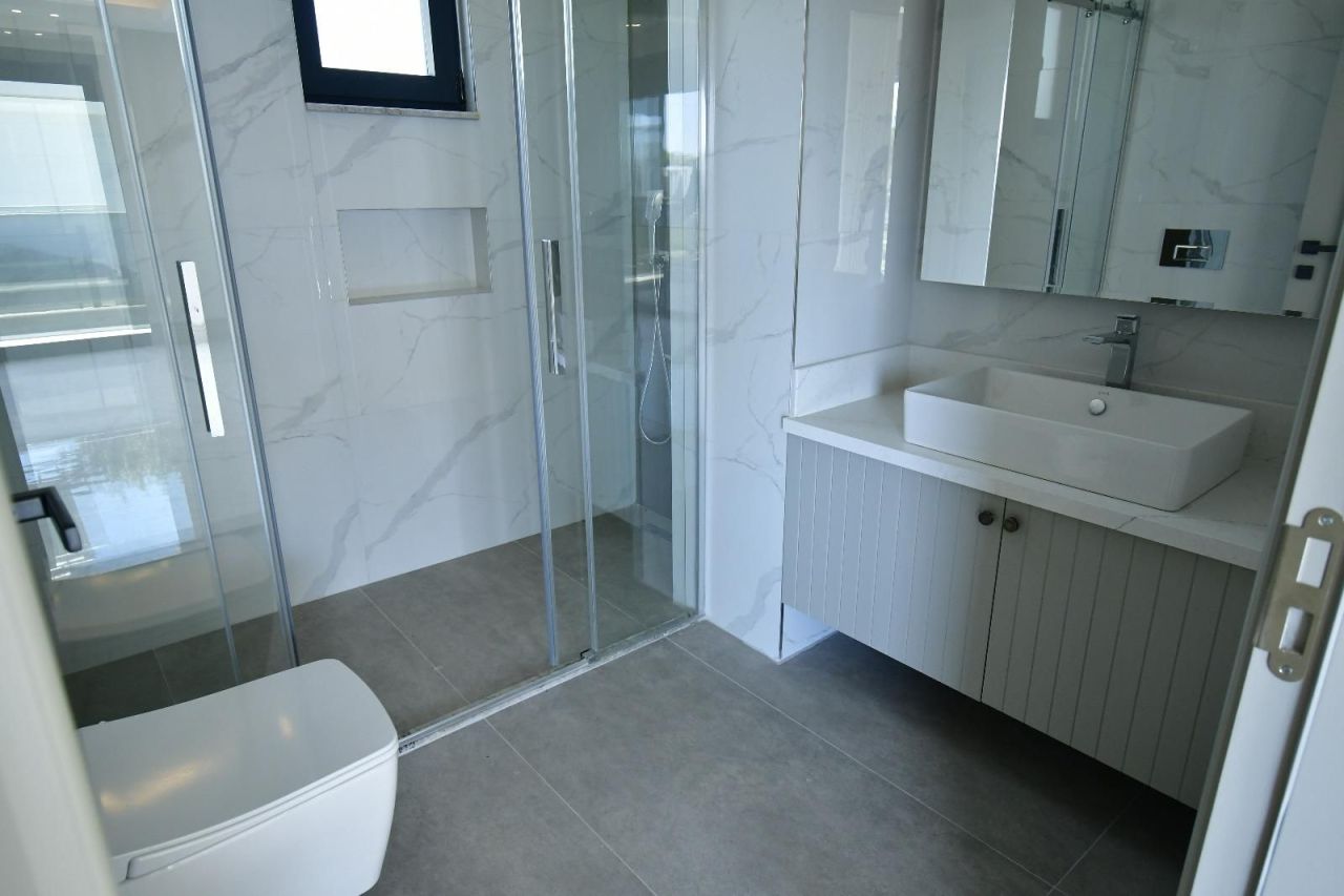 Villa en Side, Turquia, 147.22 m² - imagen 8