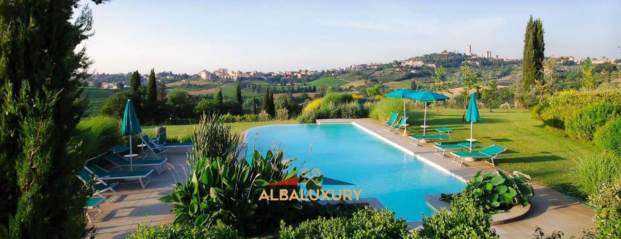 Villa in San Gimignano, Italy, 1 000 m² - picture 6