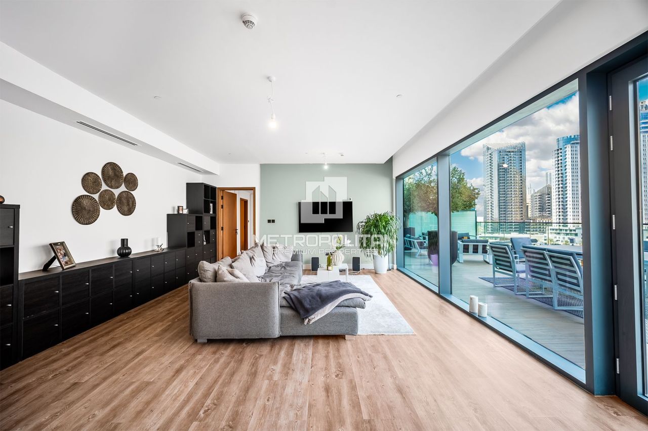 Apartment in Dubai, UAE, 239 m² - picture 7