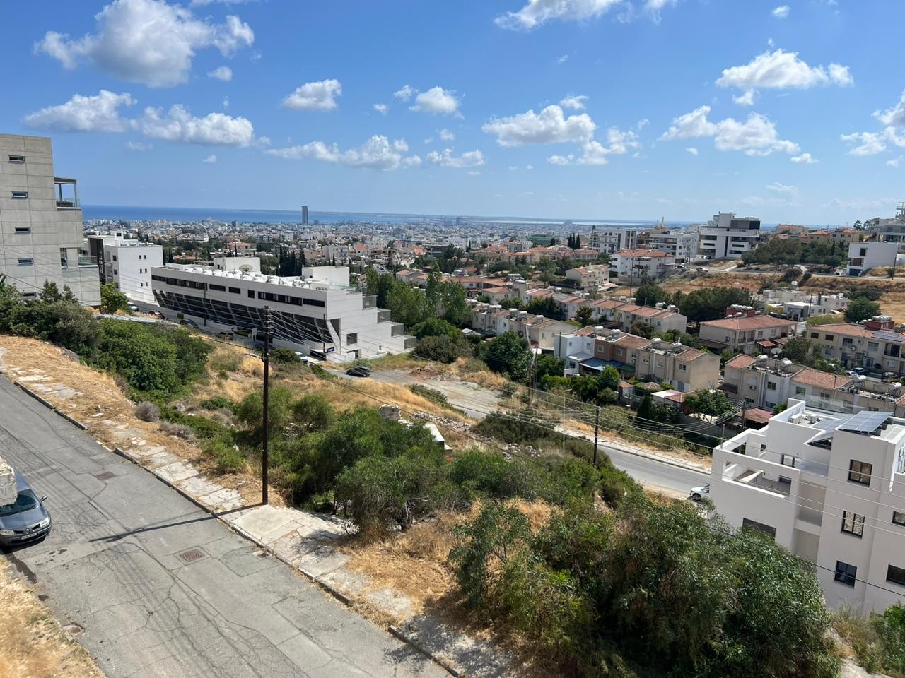 Terreno a Limassol, Cipro, 1 070 m2 - foto 1