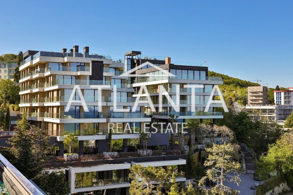 Apartamento en Santos Constantino y Elena, Bulgaria, 127 m² - imagen 1