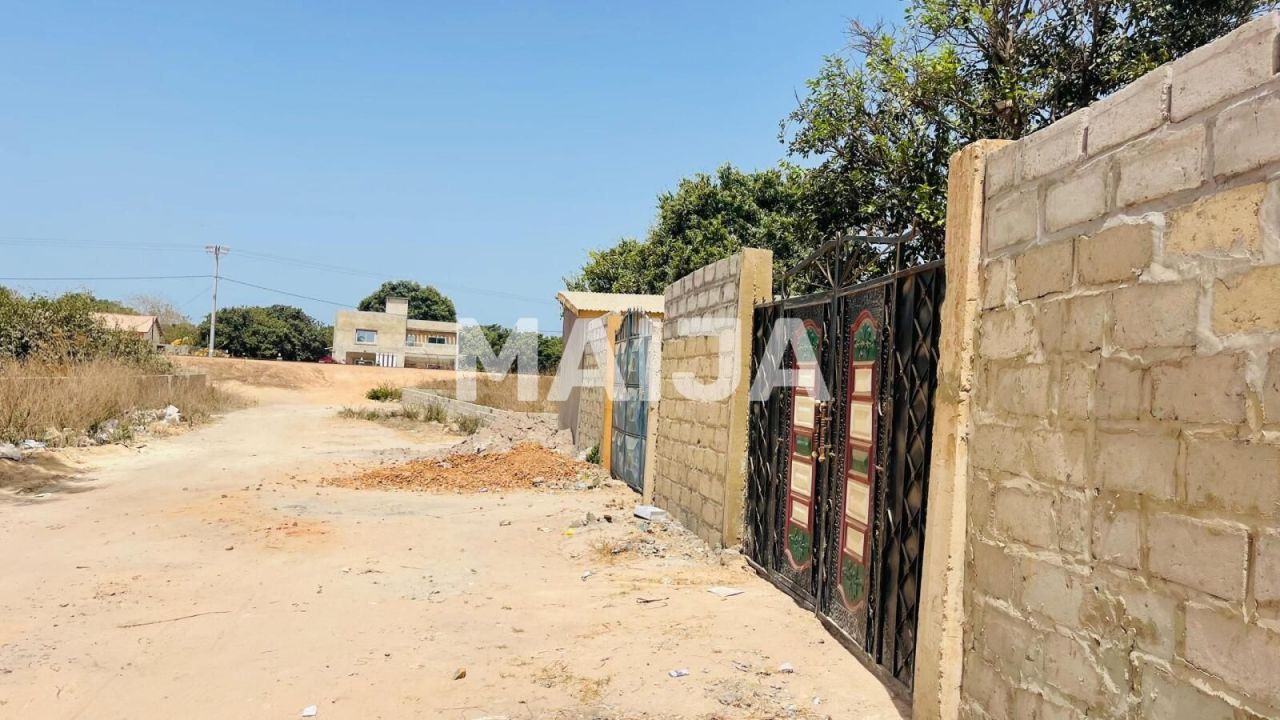 Casa Sanyang, Gambia, 180 m² - imagen 6