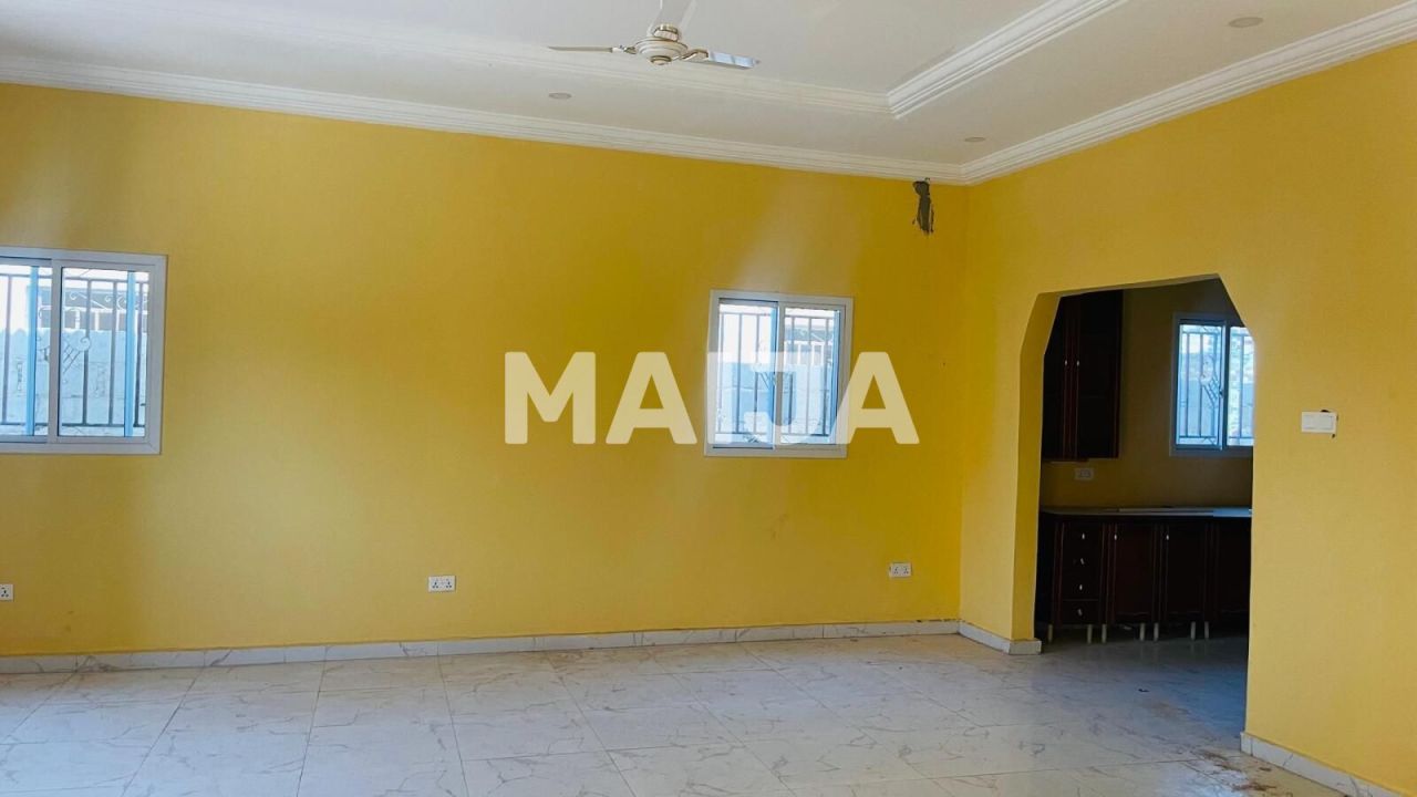 Casa Sanyang, Gambia, 180 m² - imagen 12