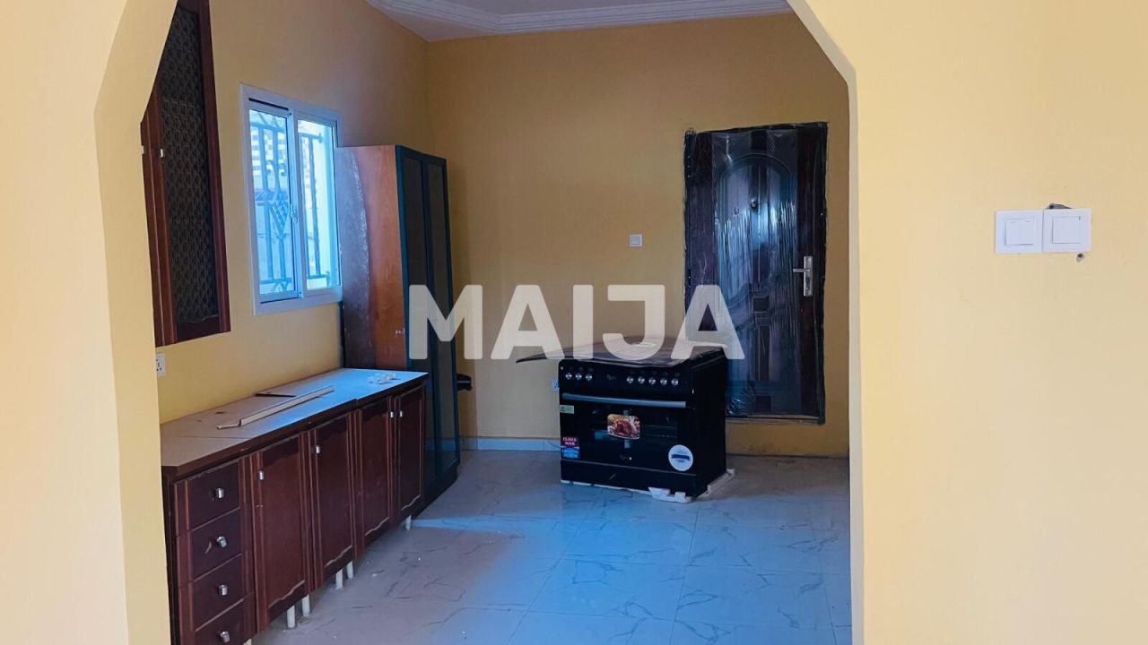 Casa Sanyang, Gambia, 180 m² - imagen 15