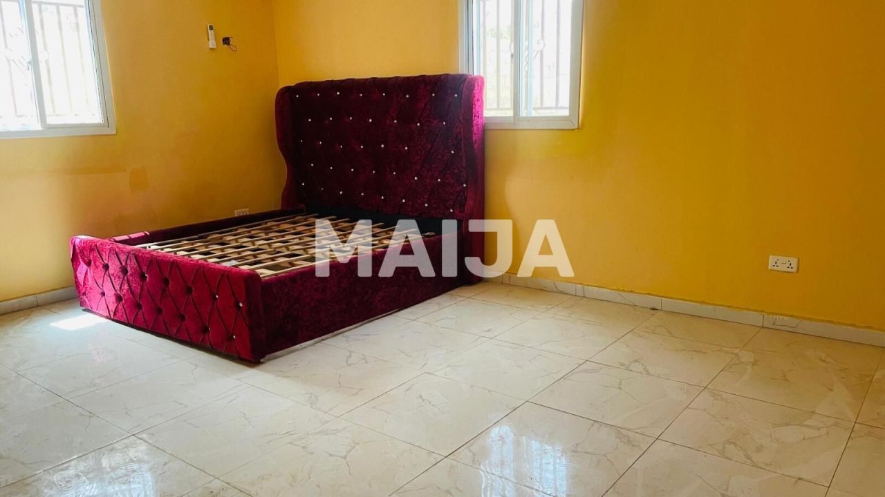 Casa Sanyang, Gambia, 180 m² - imagen 19