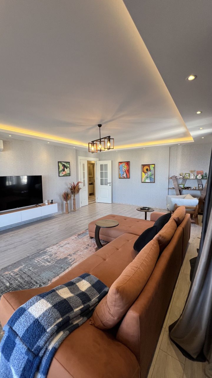 Appartamento a Mersin, Turchia, 180 m² - foto 1