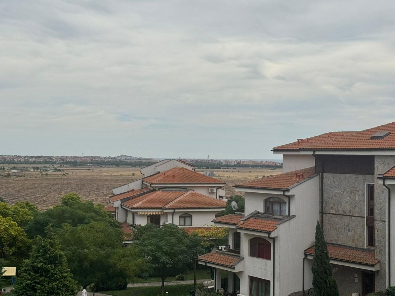 Appartement à Aheloy, Bulgarie, 93 m² - image 13