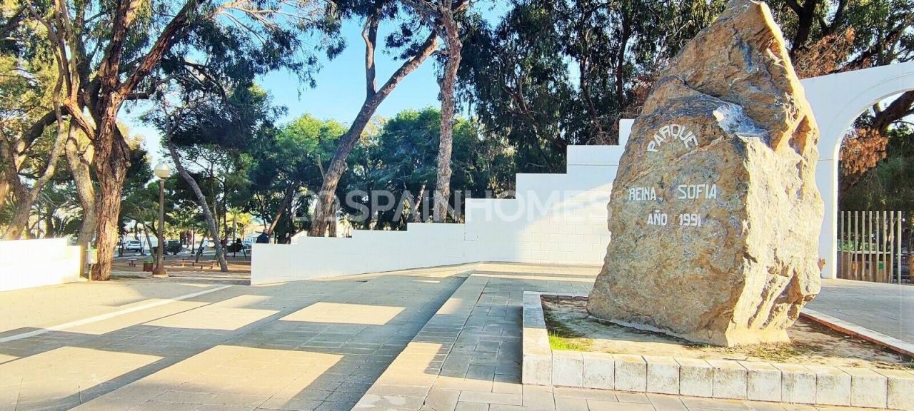 Ático en Guardamar del Segura, España, 254 m² - imagen 19