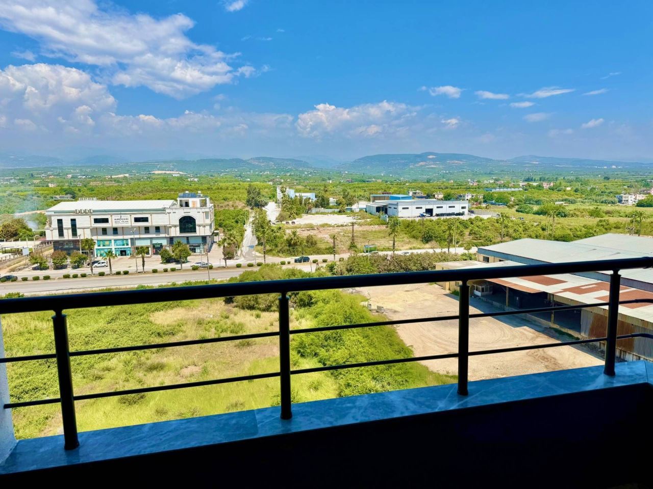 Piso en Mersin, Turquia, 71 m² - imagen 1