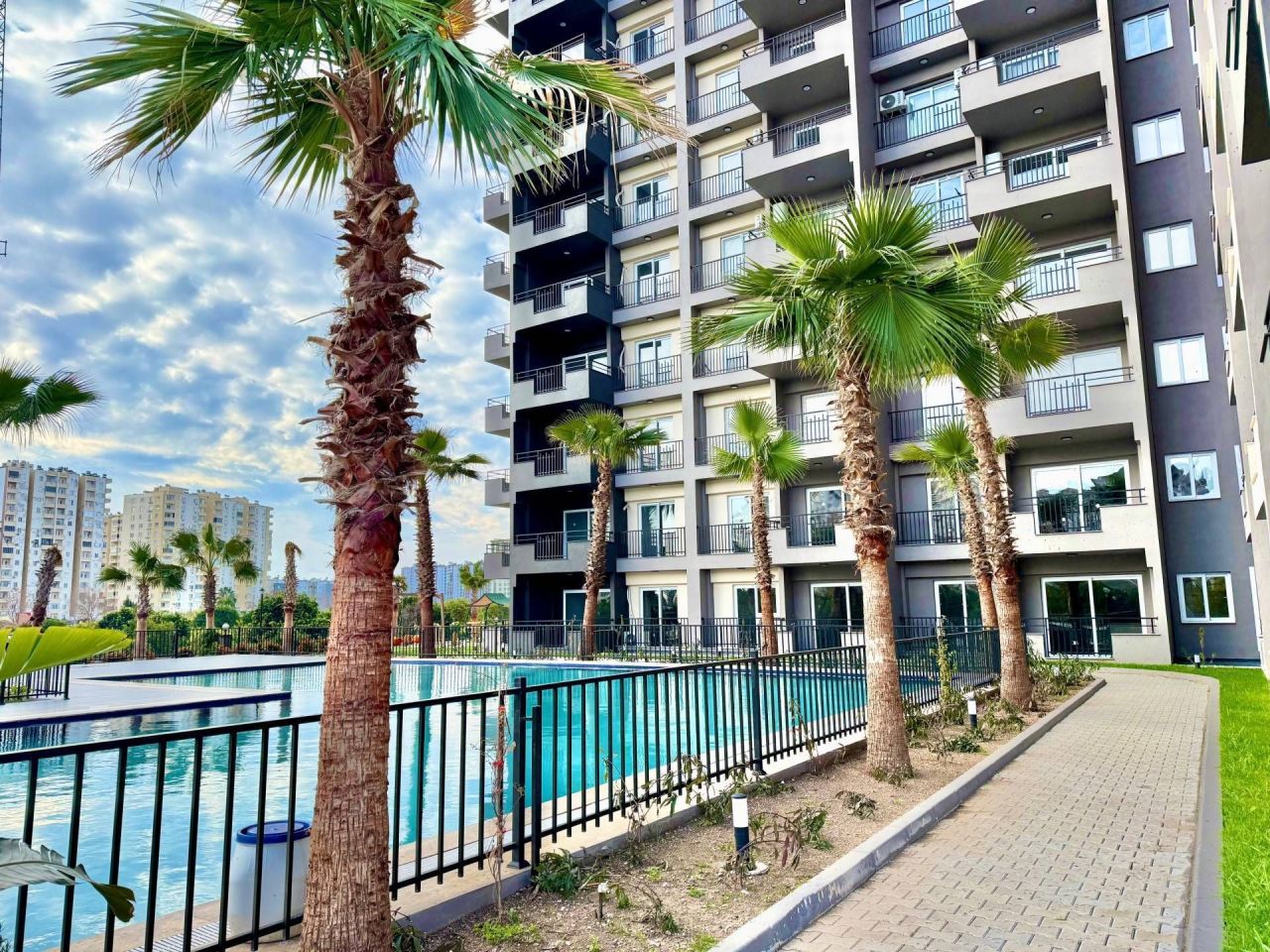 Piso en Mersin, Turquia, 69 m² - imagen 2