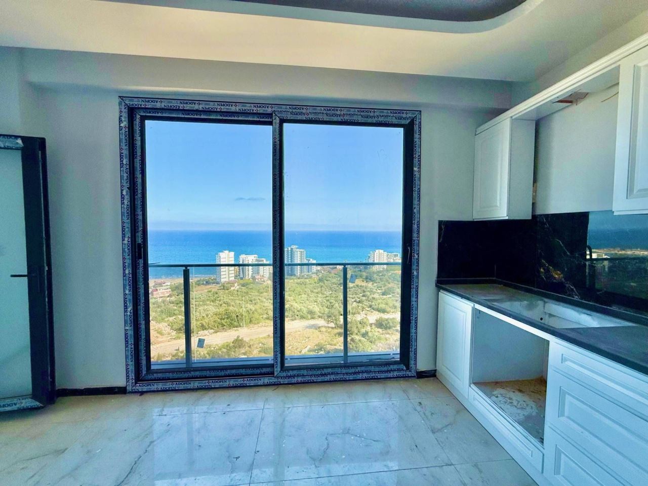 Piso en Mersin, Turquia, 195 m² - imagen 2